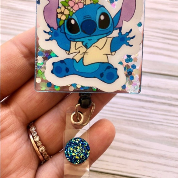 Stitch Badge Reel - Picture 4 of 4